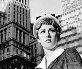 Descrio: C:\Users\Marga\Pictures\CINDY SHERMAN\jovem romantica\CINDY2.png